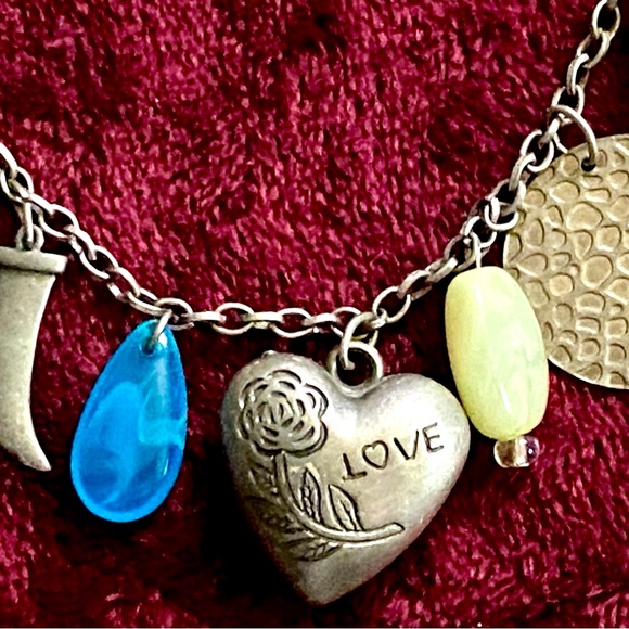 American Eagle Boho Chic Necklace & Earring Set - Picture 8 of 15